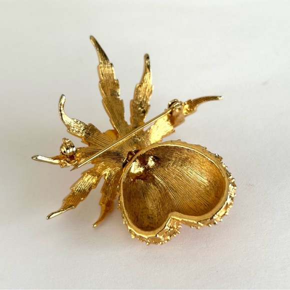 Boucher Pineapple Brooch Pin Gold Tone Clear Crystals Unsigned - Picture 5 of 9